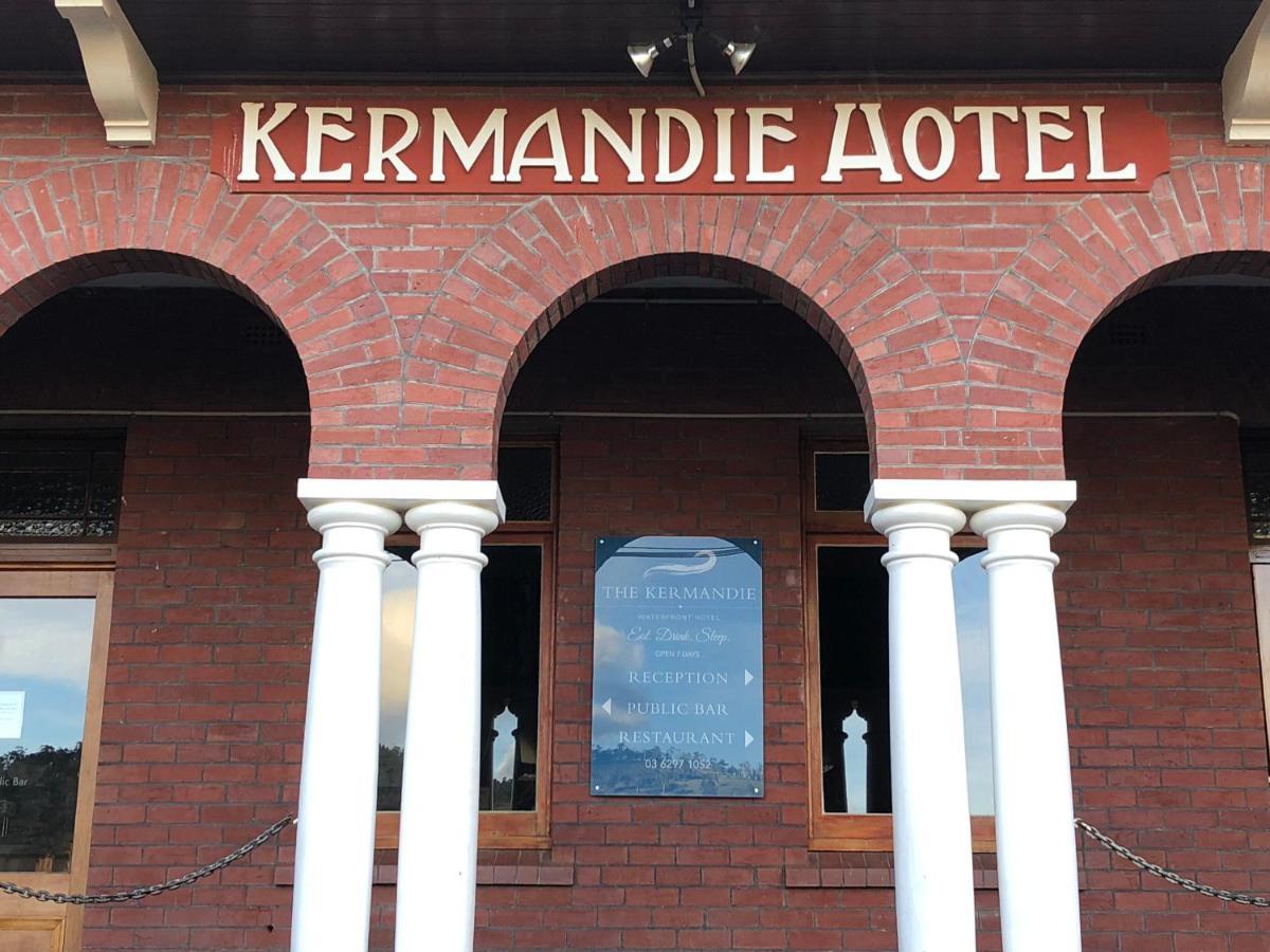 Kermandie Hotel Port Huon Екстериор снимка