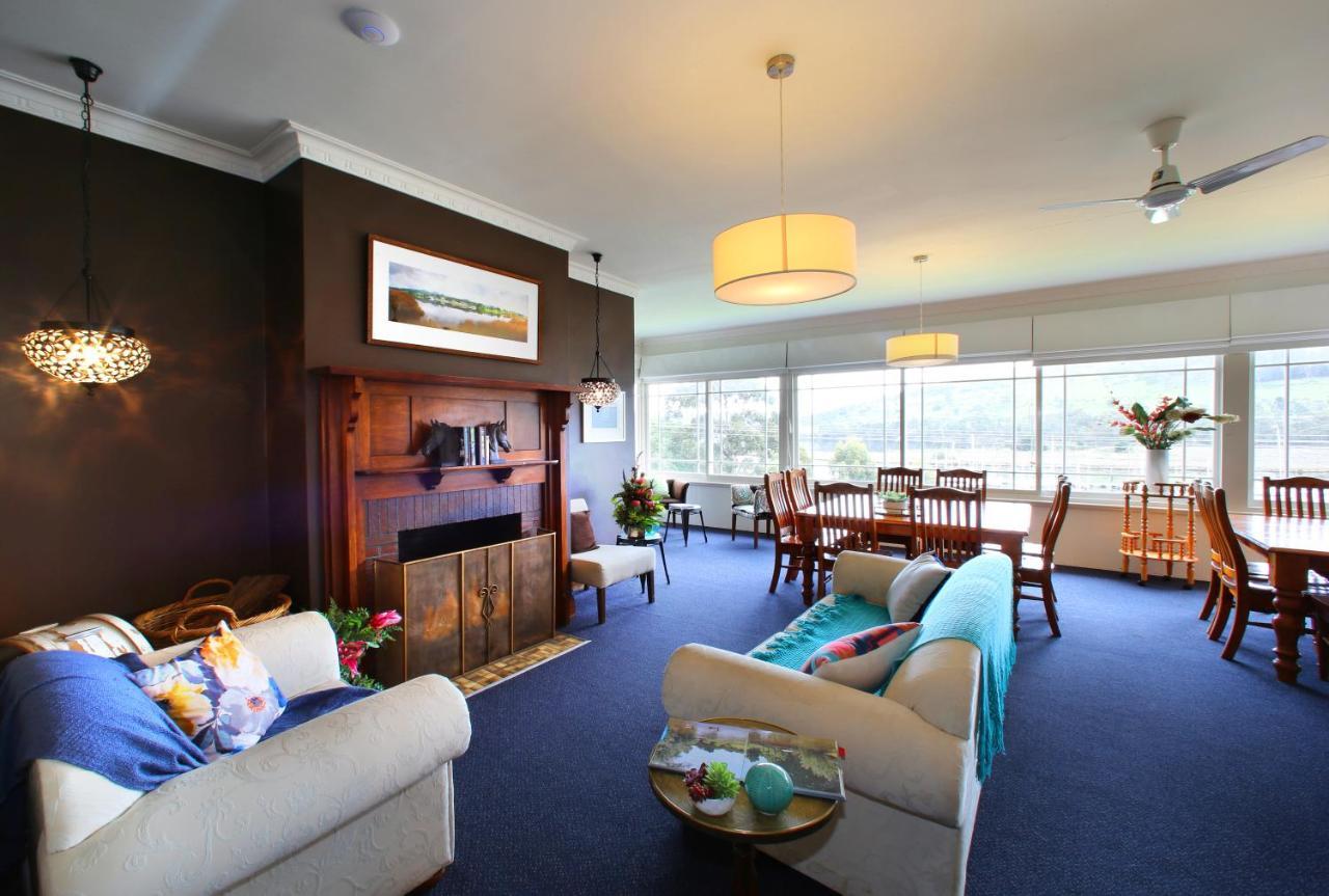 Kermandie Hotel Port Huon Екстериор снимка