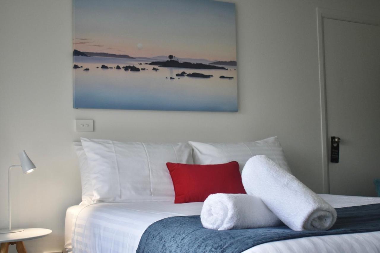 Kermandie Hotel Port Huon Екстериор снимка