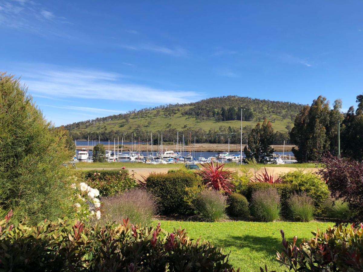 Kermandie Hotel Port Huon Екстериор снимка